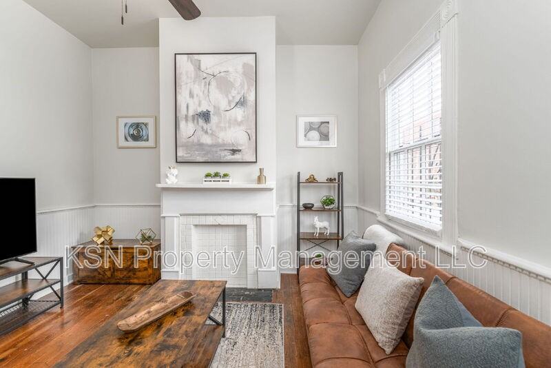 511 Blair St #511 - Photo 4 of 17