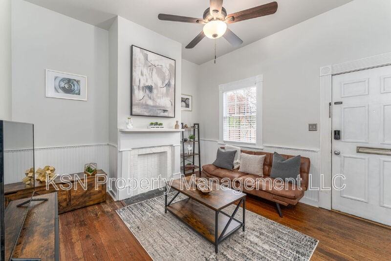 511 Blair St #511 - Photo 5 of 17