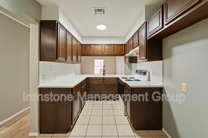 8217 N 117th East Ave - Photo 3 of 16