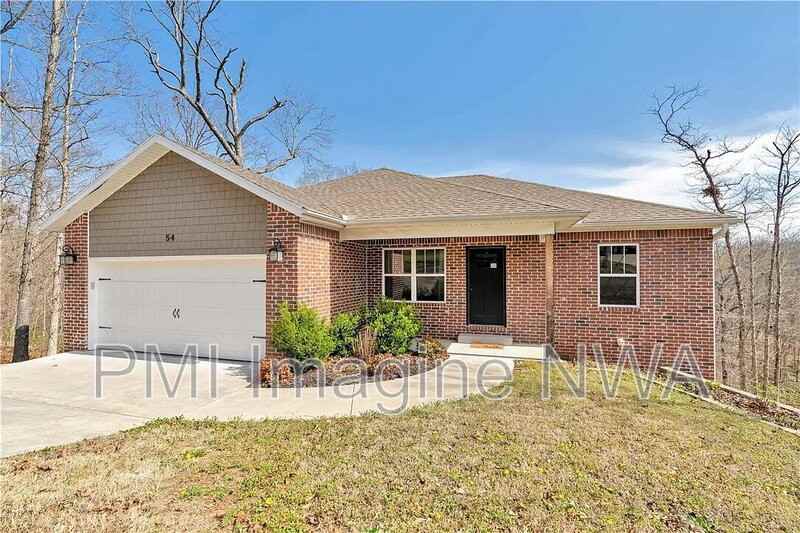 54 Morvan Dr - Photo 4 of 36