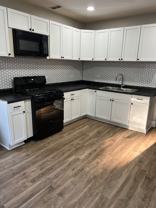 8723 S Buffalo Ave - Photo 1 of 1