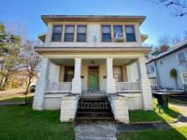 featured image of 1101 College St