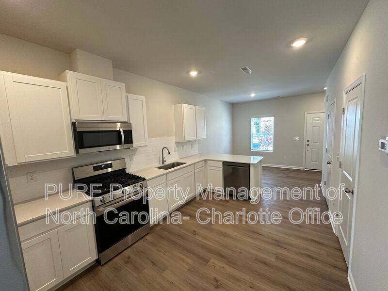 1835 Autumn Mist Dr - Photo 5 of 39