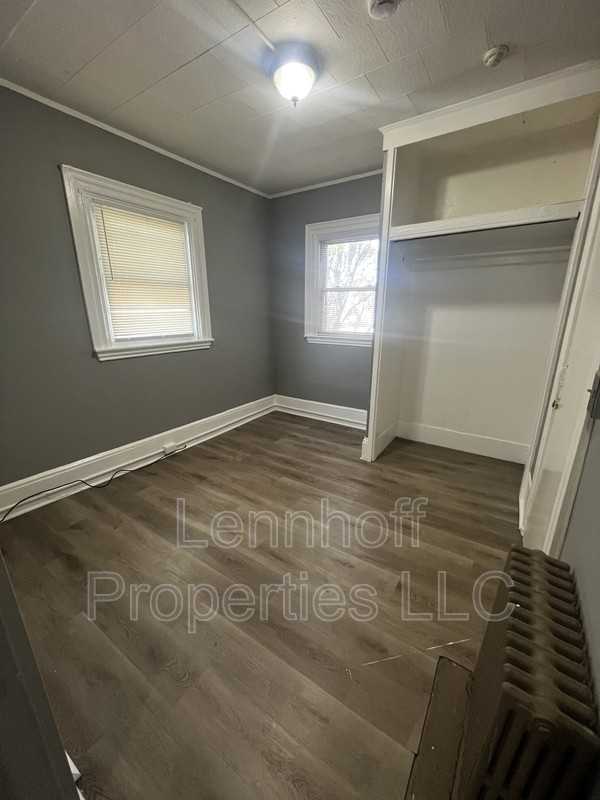 340 Haverhill St - Photo 3 of 7