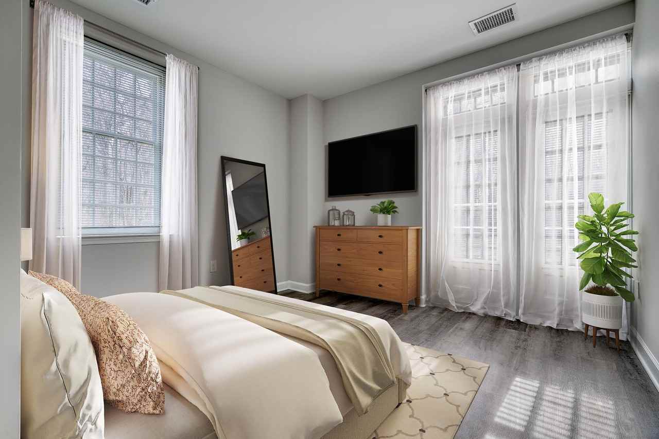 Flats at Sandy Springs - Photo 3 of 21