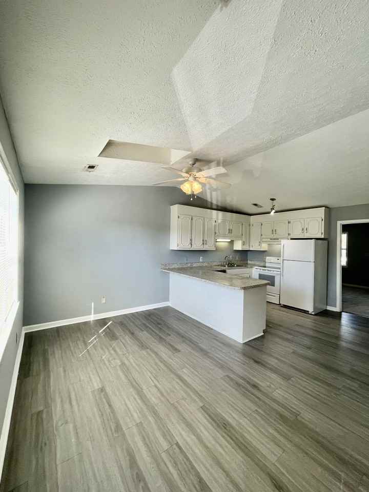 1150 Homestead Garden Court - Photo 2 of 19