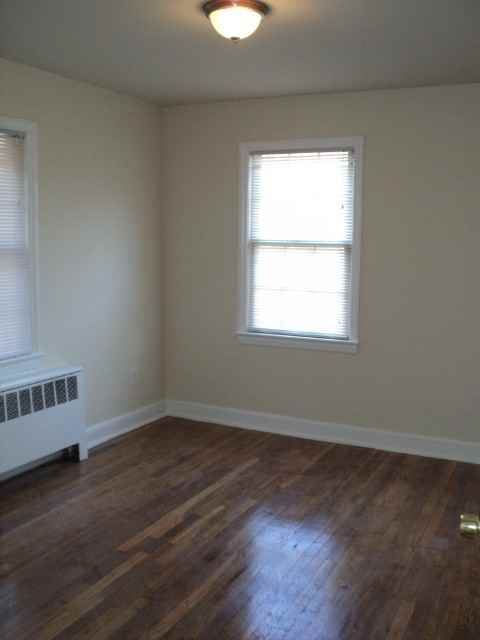 3517 Brothers Place Southeast - Photo 7 of 13