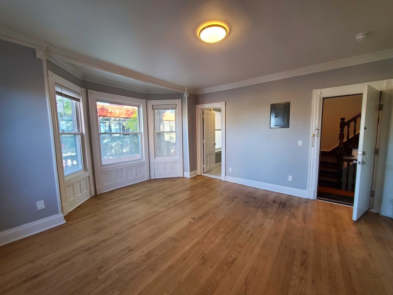 262 Washington Avenue - Photo 2 of 6