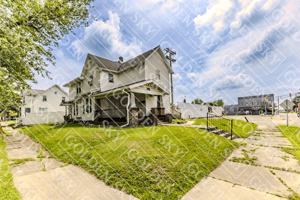 featured image of 115 E Willard St