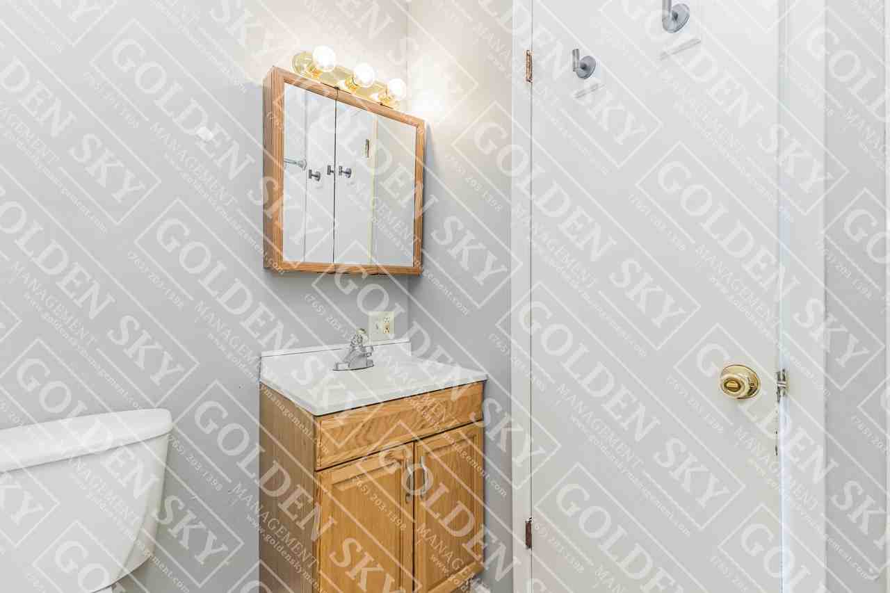 115 East Willard Street - Unit 1 - Photo 2 of 8