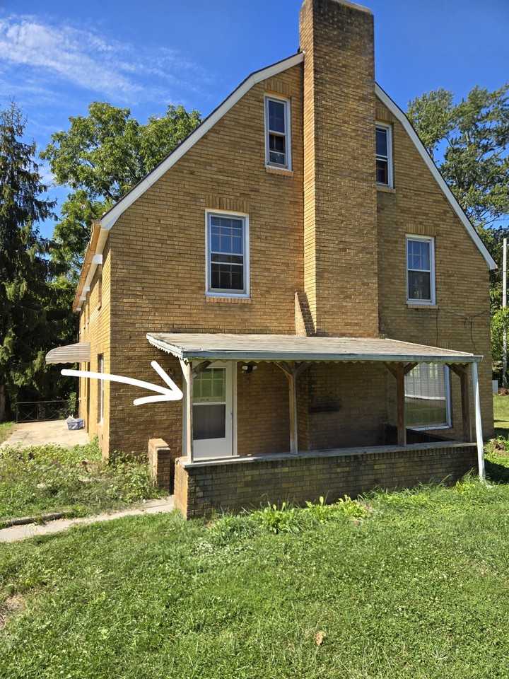 39A Madison Rd - Photo 2 of 10