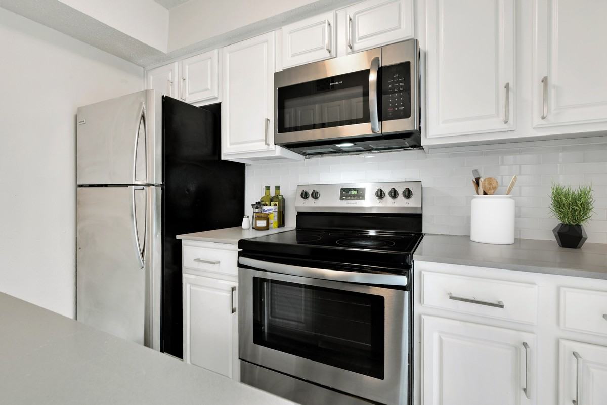 North Star - Photo 3 of 34