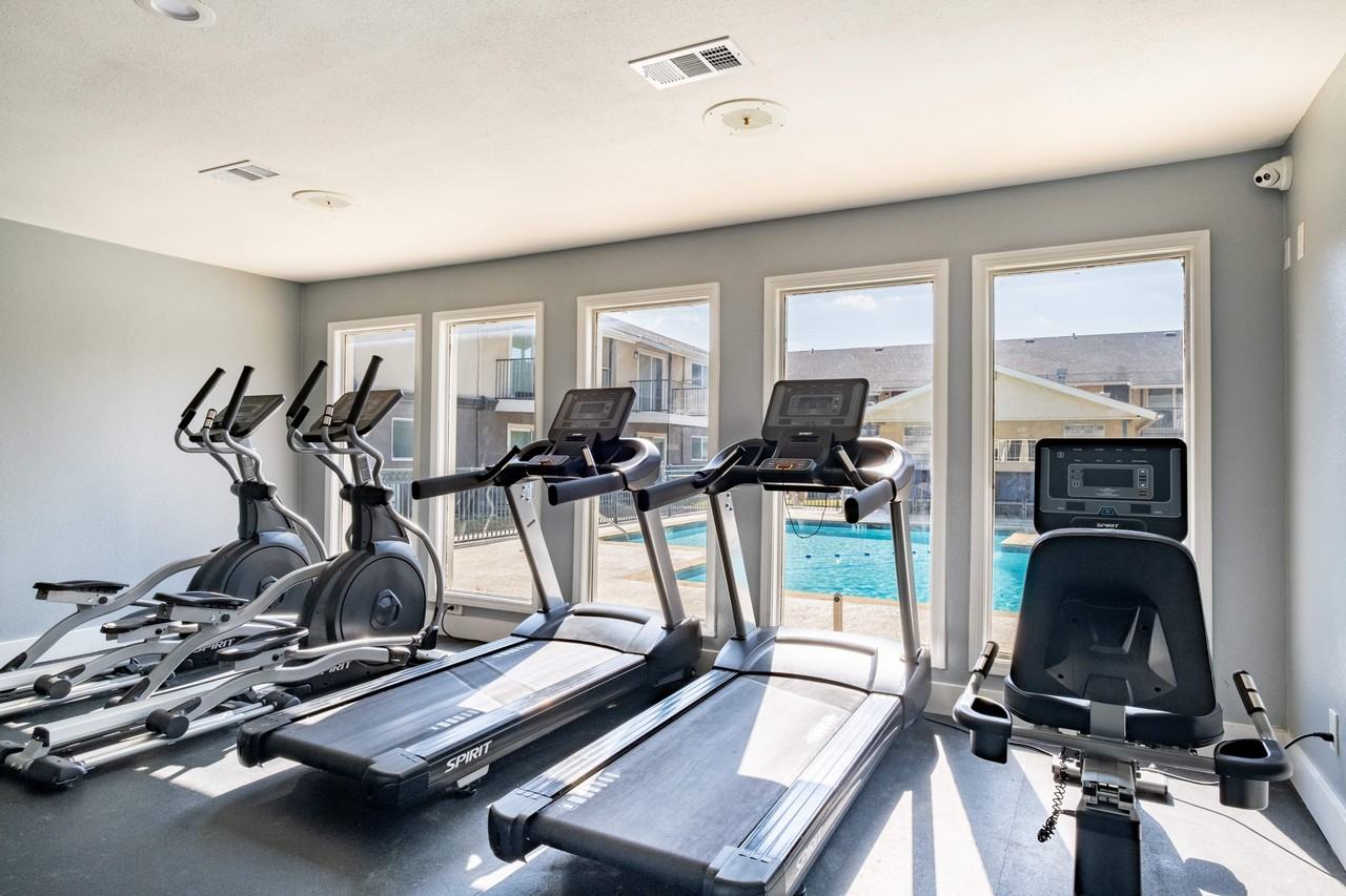 North Star - Photo 7 of 34