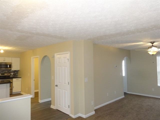 5116 Sand Ct - Photo 2 of 19