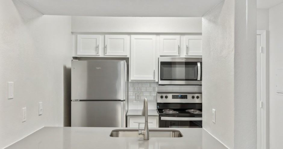 Verandahs at Cliffside - Photo 2 of 34