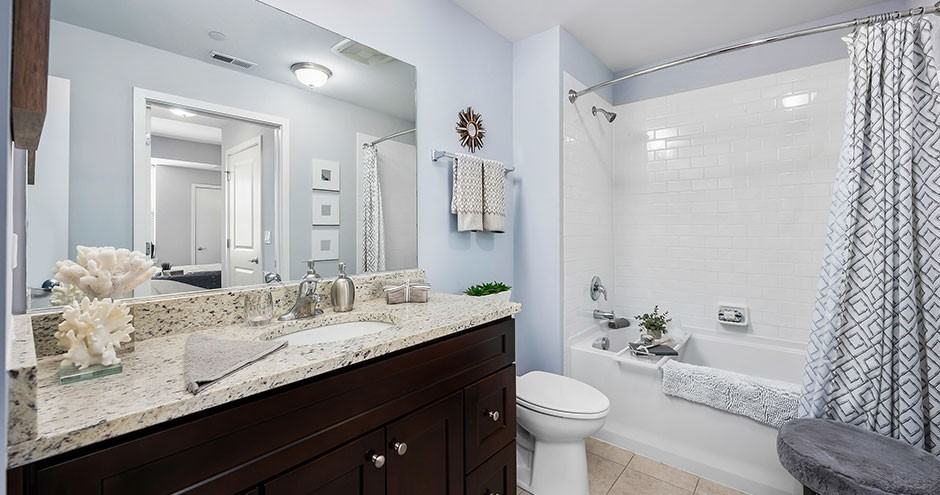 The Residences of Orland Park Crossing - Photo 5 of 31