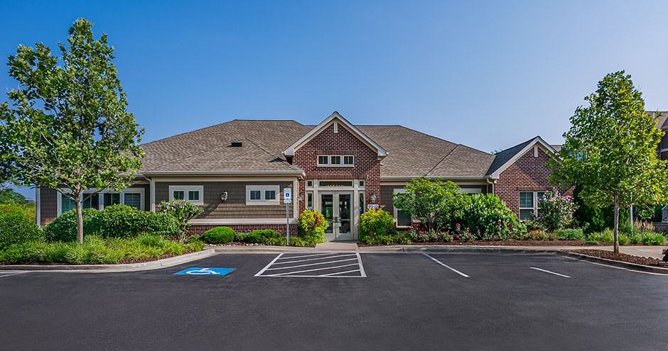 The Residences of Orland Park Crossing - Photo 7 of 31