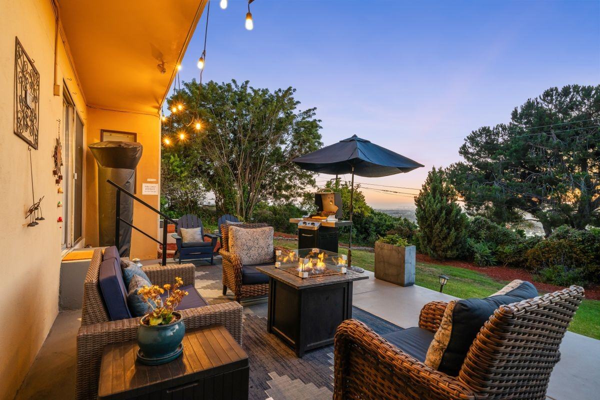 4350 Summit Dr - Photo 5 of 50