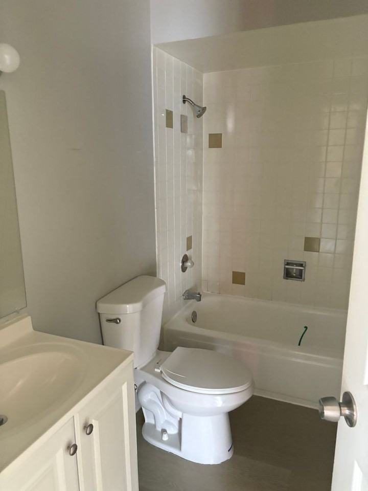 Crestline Villas Apartments - Photo 3 of 13