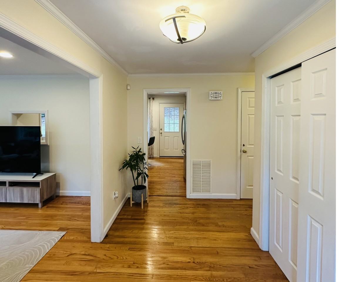 43 Kent Hills Lane - Photo 2 of 14