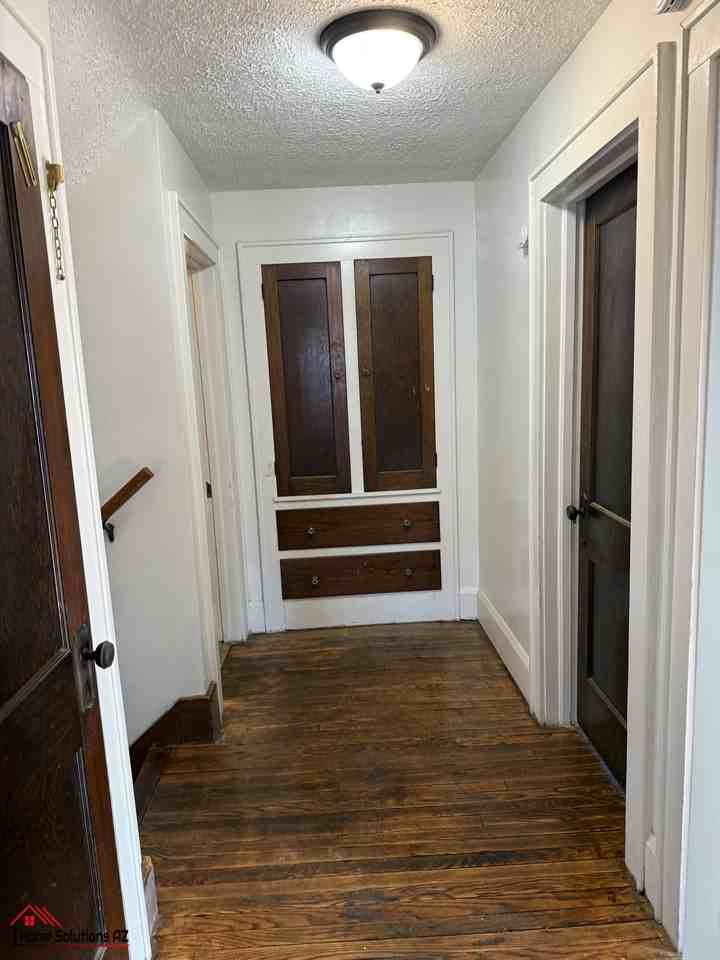 1311 7th St Nw - Photo 3 of 11