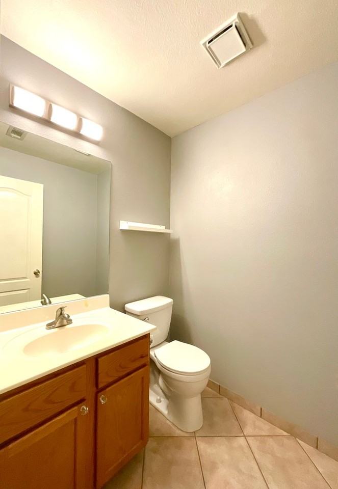 646 Limestone Flt - Photo 7 of 50