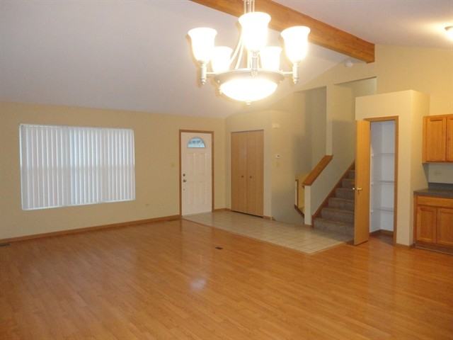 898 Cottonwood Dr - Photo 3 of 21