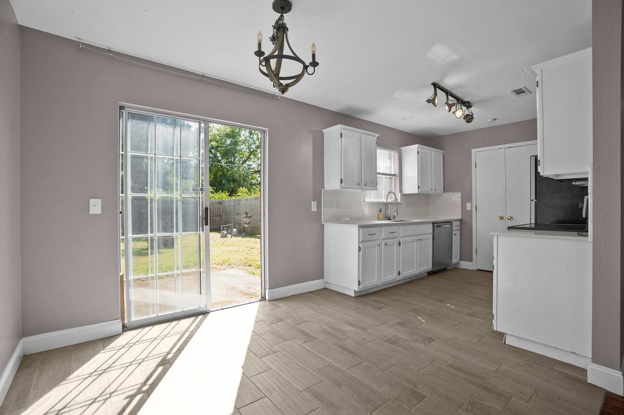 2402 N Jeremiah Pl - Photo 5 of 20