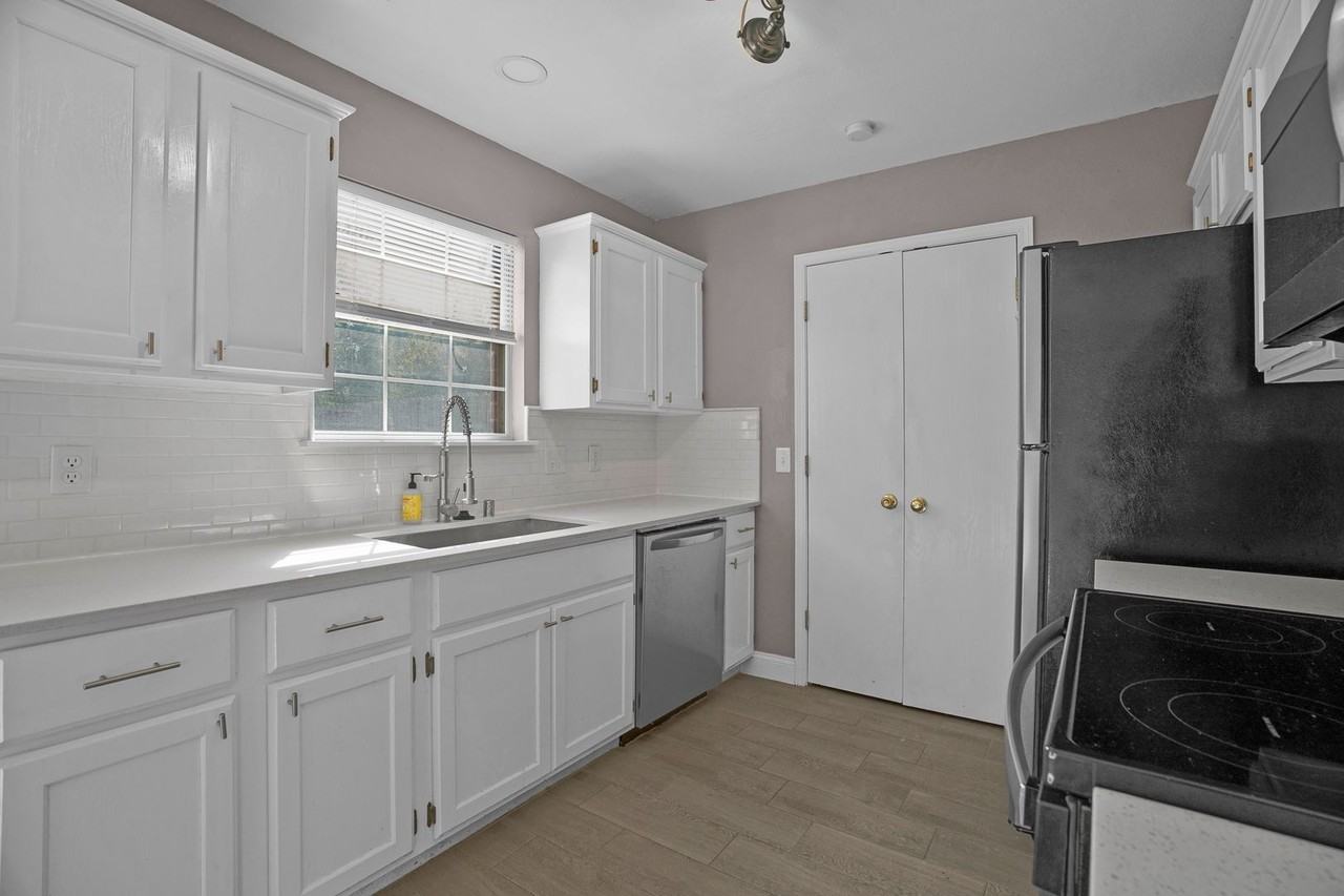 2402 N Jeremiah Pl - Photo 7 of 20