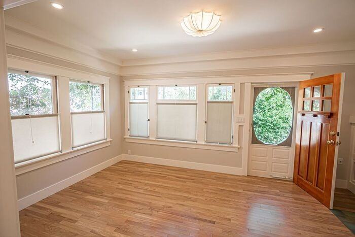 2009 1/2 N Bronson Ave #1 - Photo 2 of 22