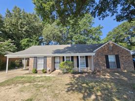 3373 S Mendenhall Rd - Photo 1 of 1