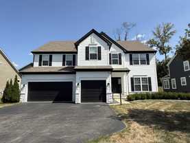 5025 Sanctuary Dr - Photo 1 of 1