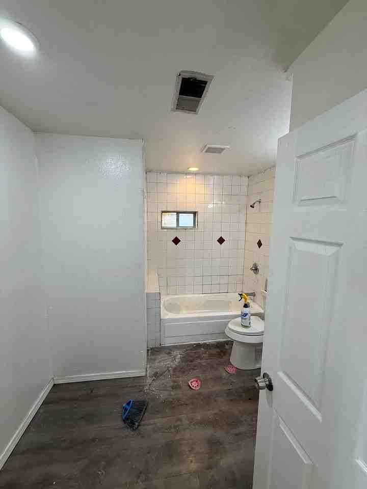 JW 3202 Baylor Street - Photo 4 of 11