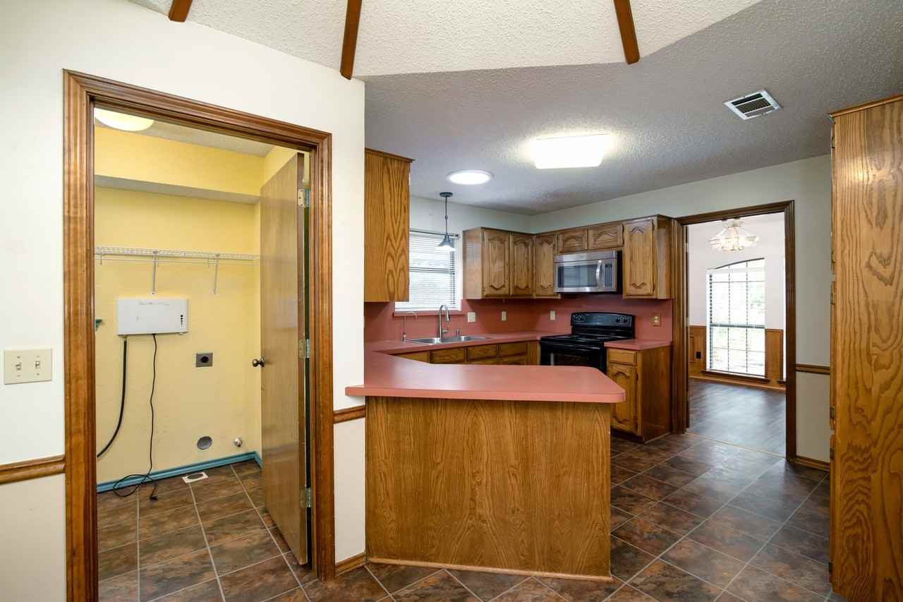 426 West Elliot Street - Photo 6 of 19