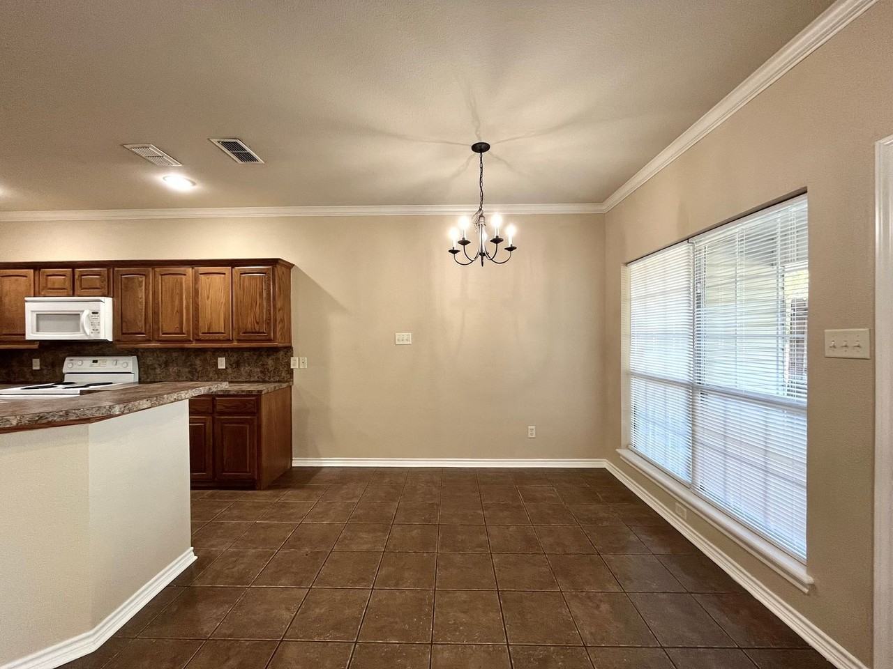 10660 County Road 127 - Photo 7 of 30