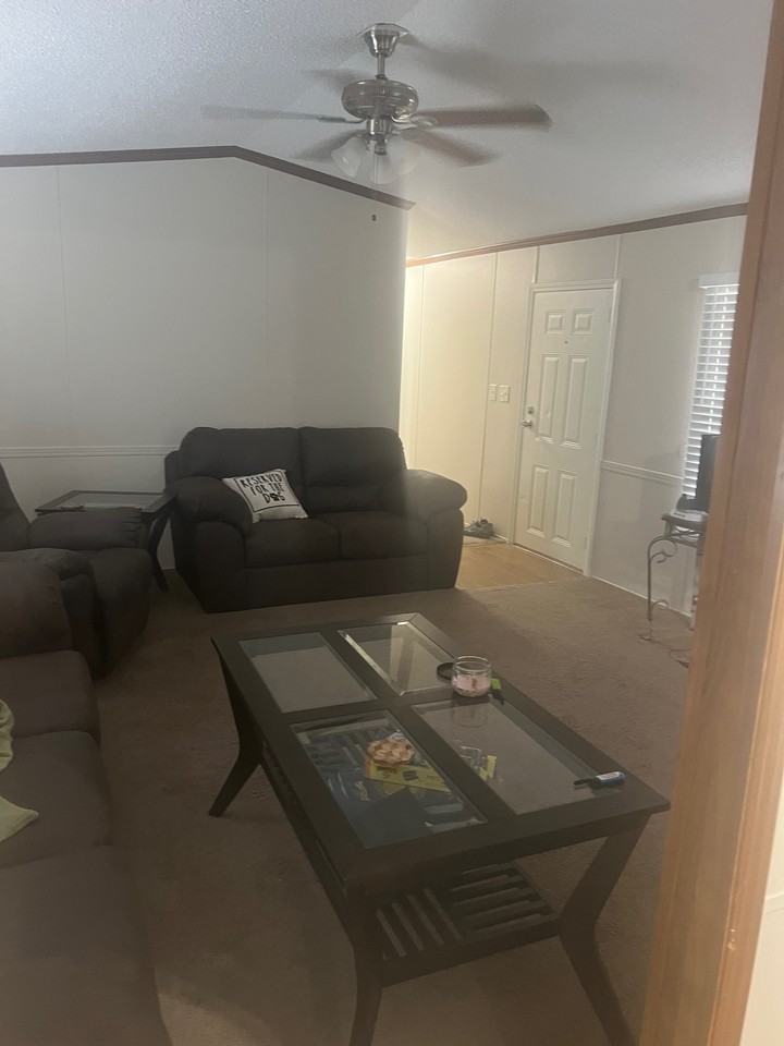 422 Tate Rd #21 - Photo 3 of 12