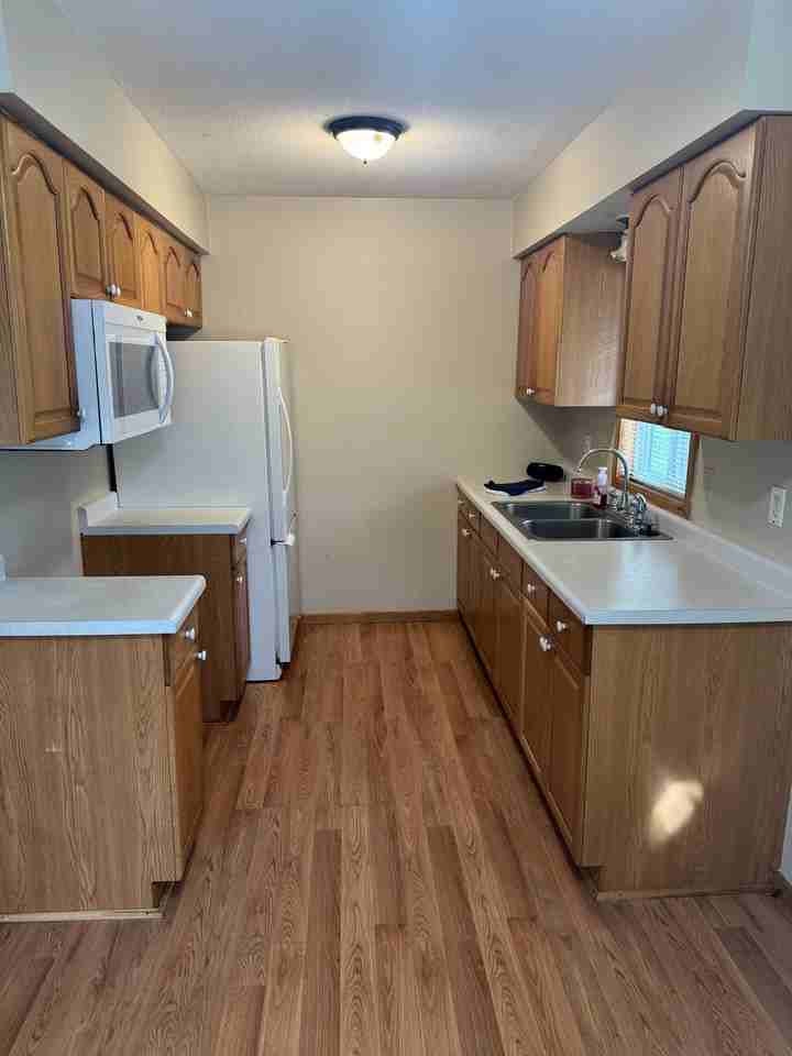 11225 Nevada Ave N #NA - Photo 2 of 9