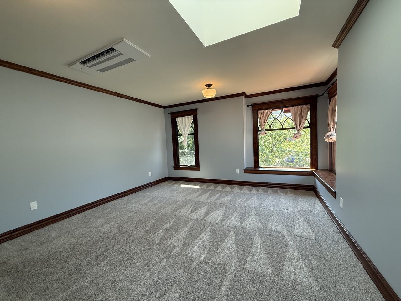 521 N 4th St #NA - Photo 3 of 15