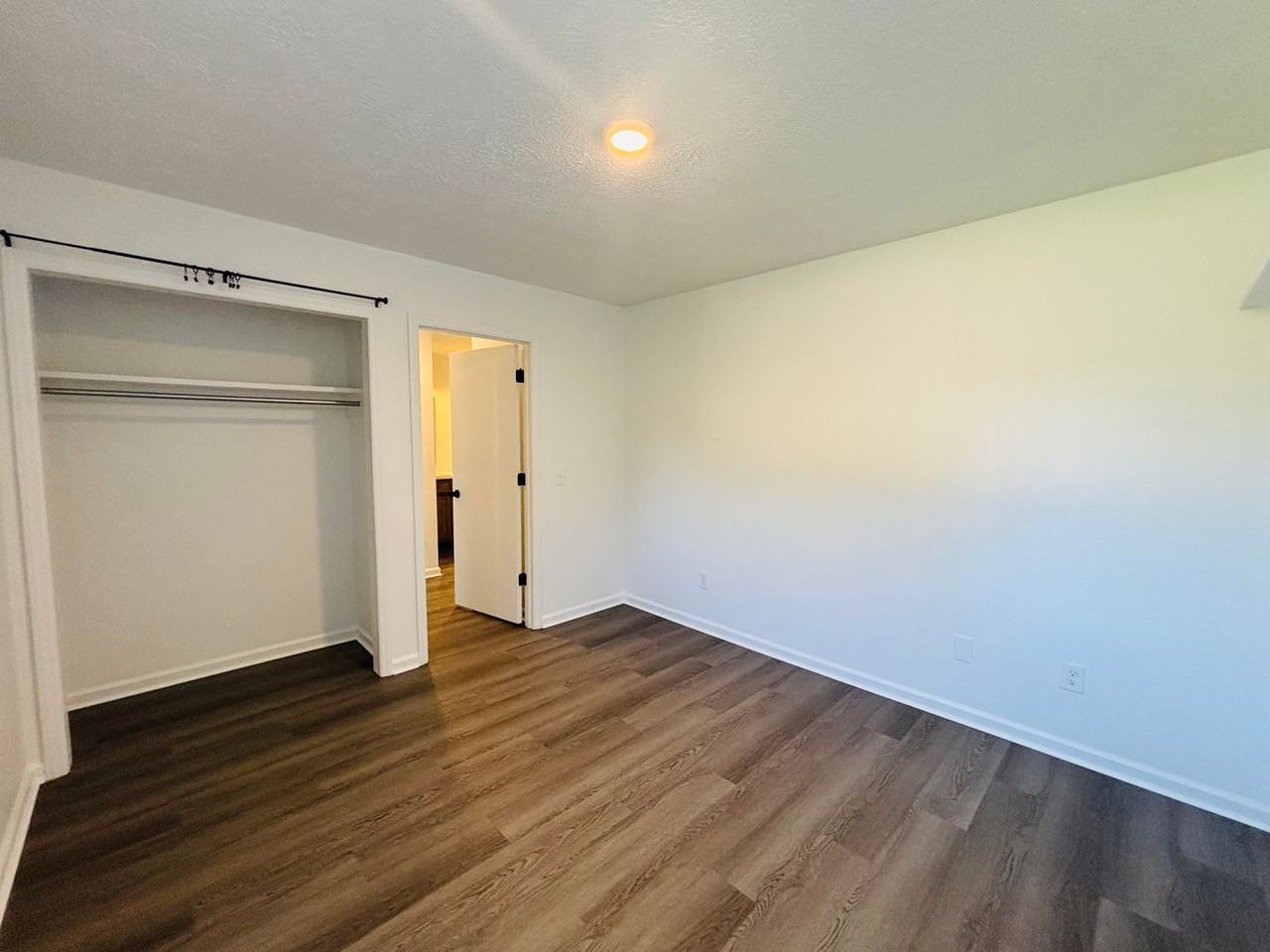 1443 Sandy Cir - Photo 7 of 17