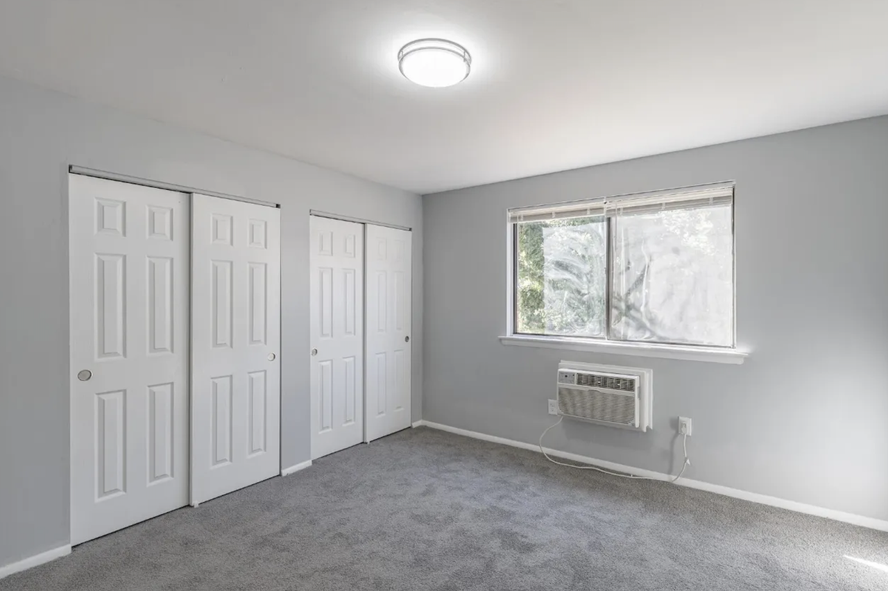 1007 Bullock Avenue #11 - Photo 2 of 9