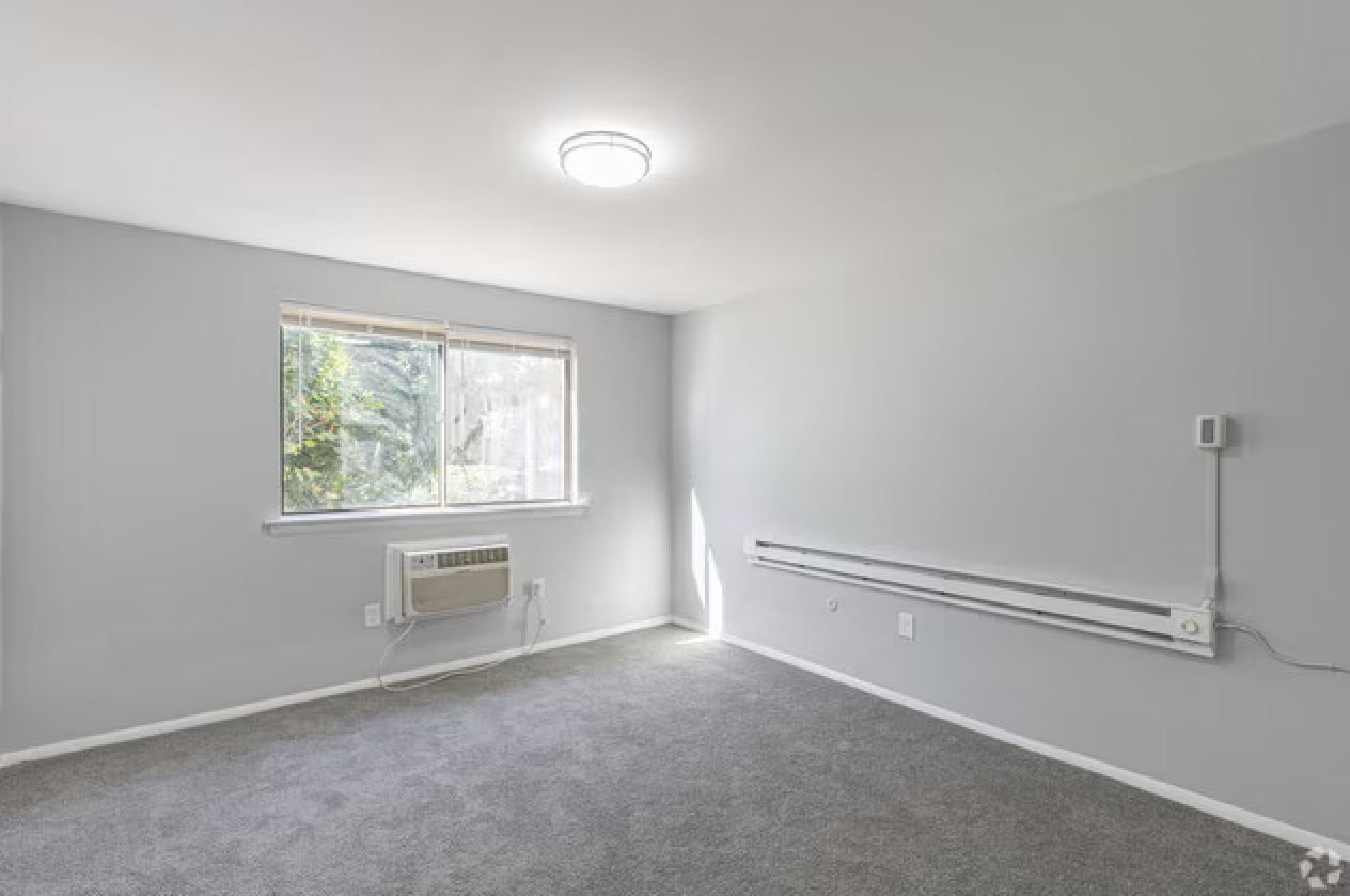 1007 Bullock Avenue #11 - Photo 4 of 9