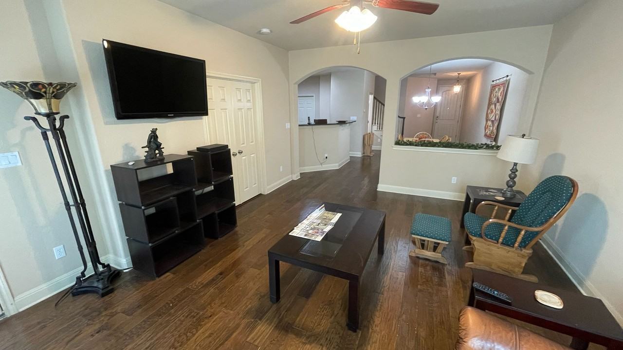 15321 Glen Heather Dr #902 - Photo 7 of 24