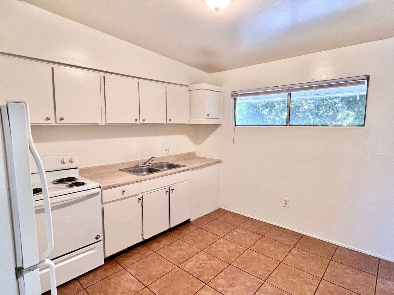 5024 E Thomas Rd #45 - Photo 6 of 26