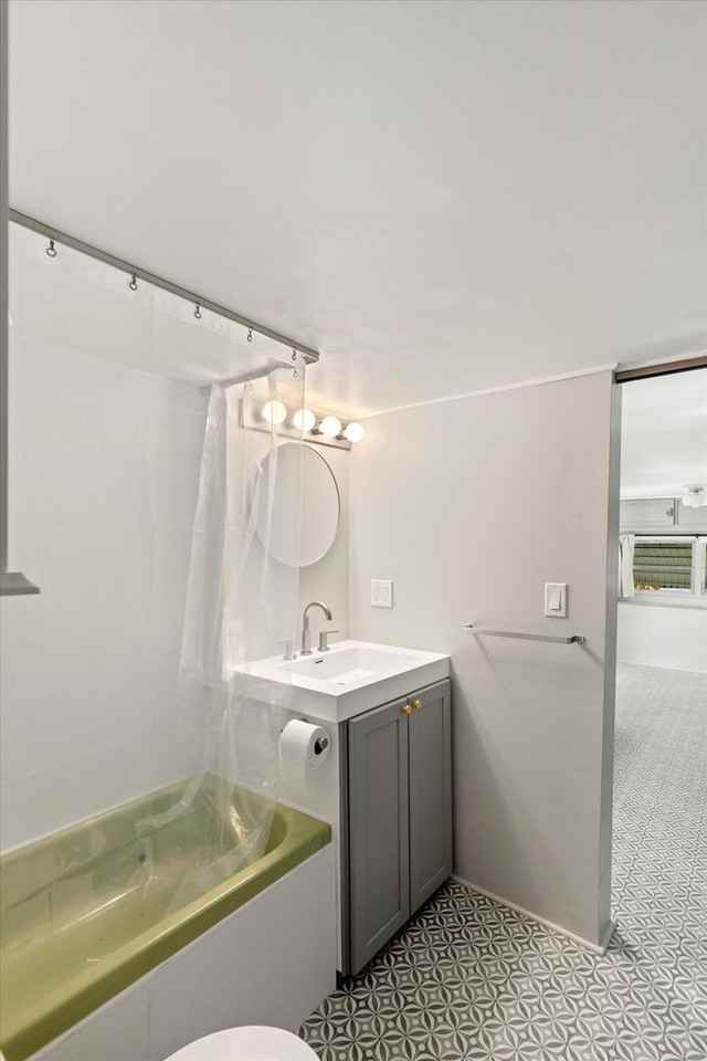 34 Dondi Rd - Photo 4 of 18