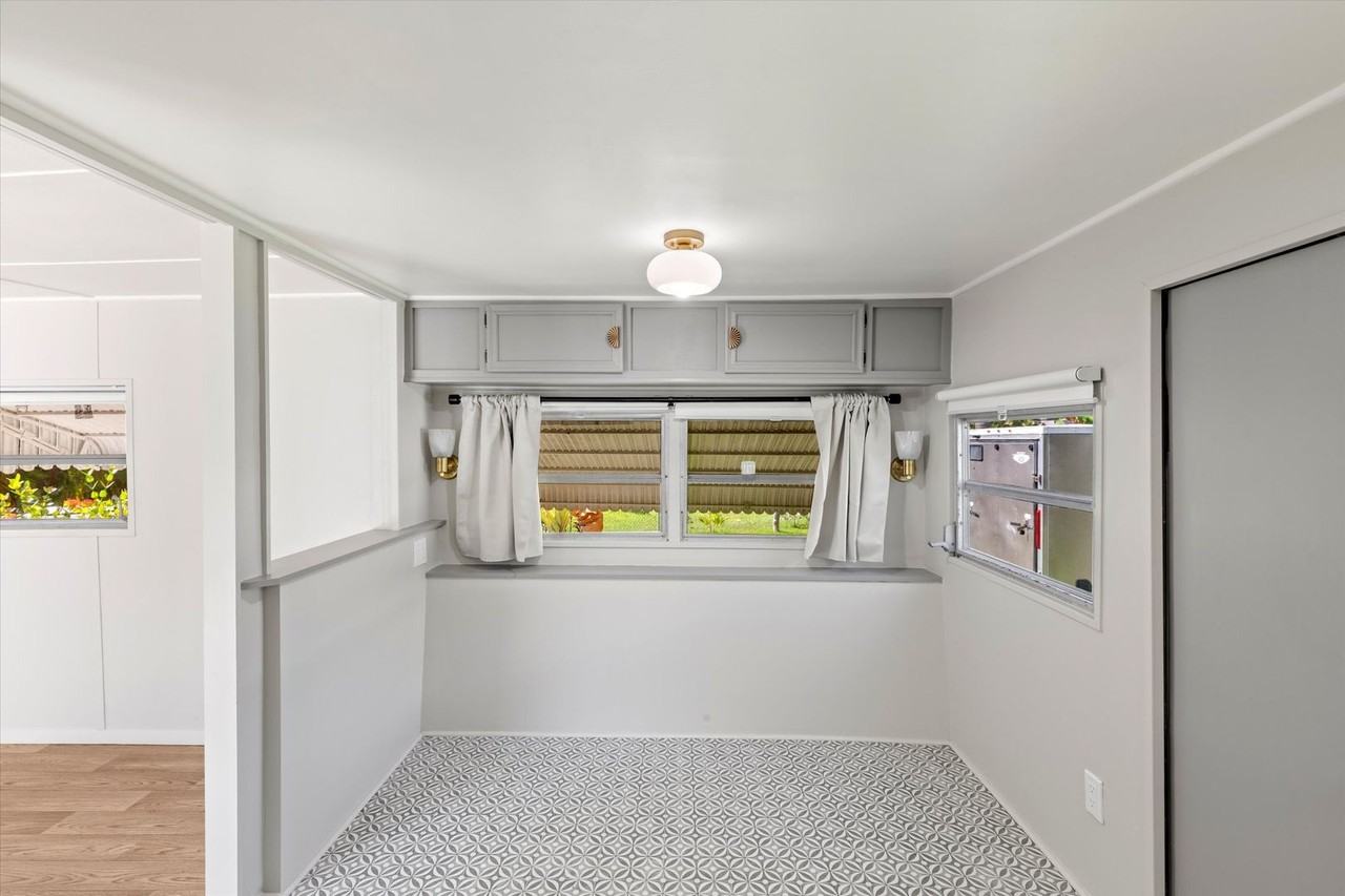 34 Dondi Rd - Photo 7 of 18