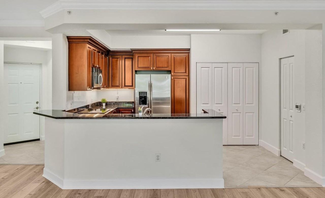 1405 Renaissance Way - Photo 2 of 30