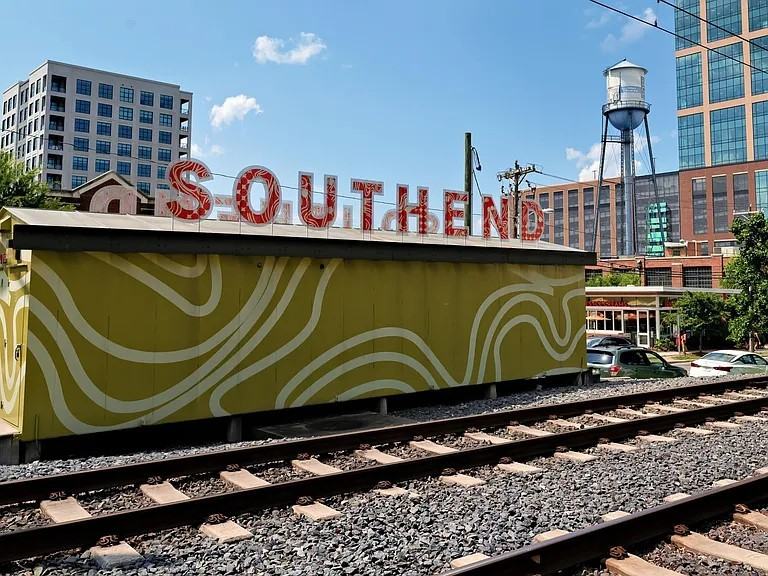 326 Helix Way #326 - Photo 2 of 31