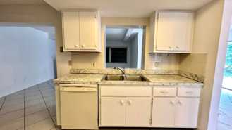 22660 Sw 64th Way - Photo 1 of 1