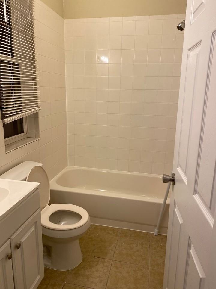 4023 Baring St - Photo 5 of 10