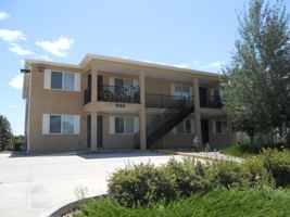 featured image of 940 Village Cir